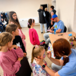 malowanie twarzy i modelowanie balonów